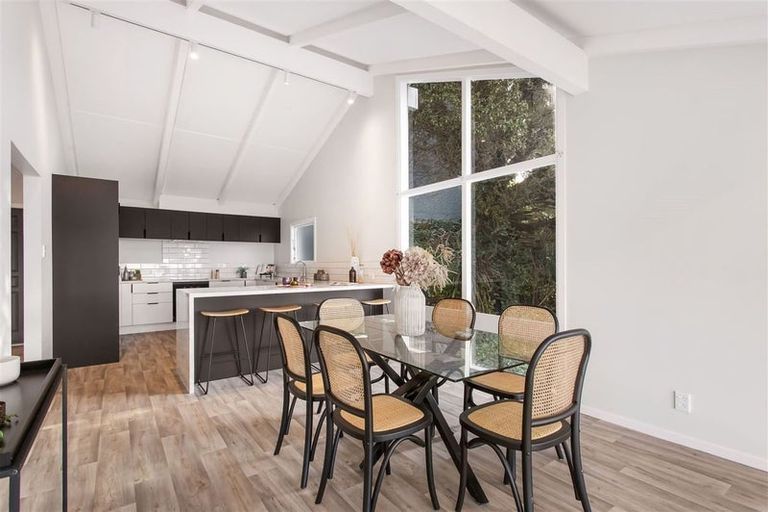 Photo of property in 23 Whareora Terrace, Cashmere, Christchurch, 8022