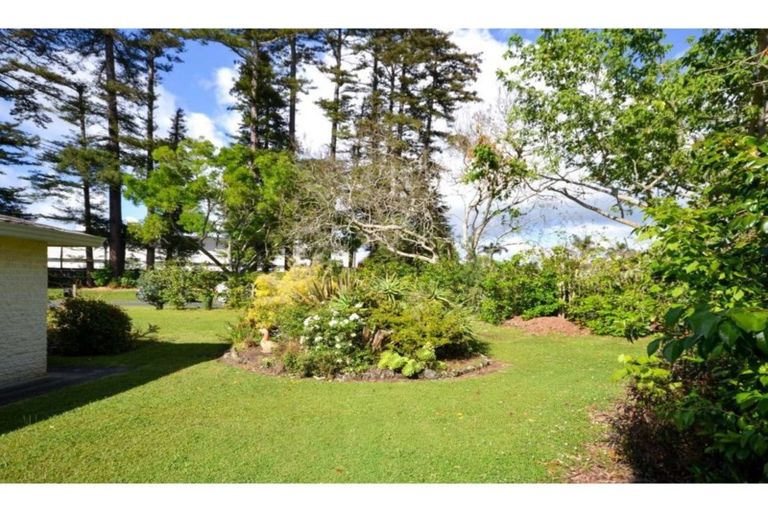 Photo of property in 8a Wendywood Lane, Kerikeri, 0230