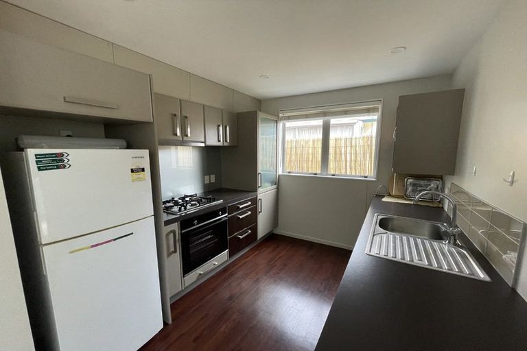 Photo of property in 14b Bracken Road, Newlands, Wellington, 6037