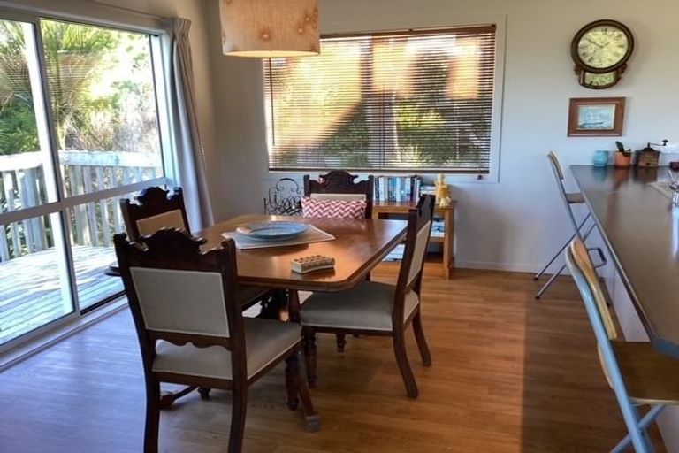 Photo of property in 30 Waimahanga Road, Onerahi, Whangarei, 0110