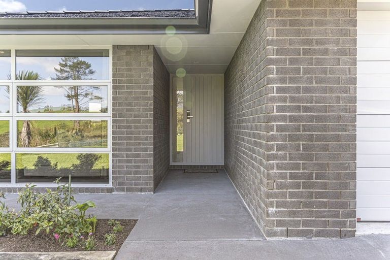 Photo of property in 210 Maude Road, Kaimiro, New Plymouth, 4371