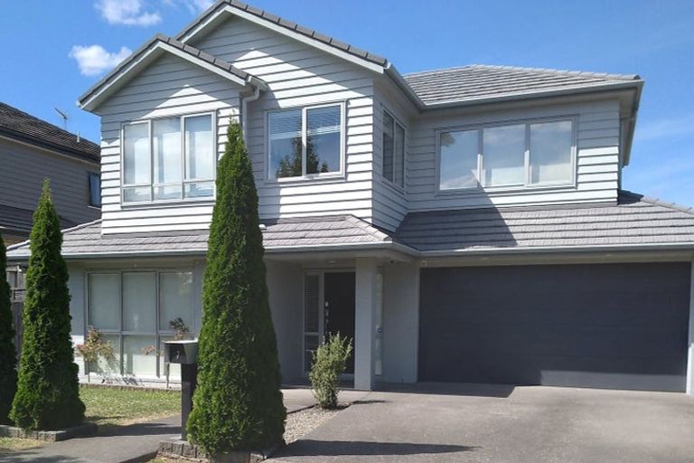 Photo of property in 7 Pickaberry Avenue, Karaka, Papakura, 2113