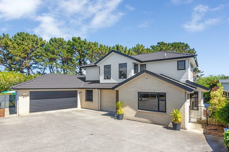 Photo of property in 50 Nelson Avenue, Aotea, Porirua, 5024