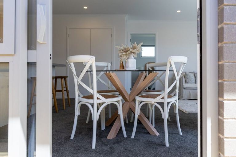 Photo of property in 15 Times Avenue, Papamoa, 3118