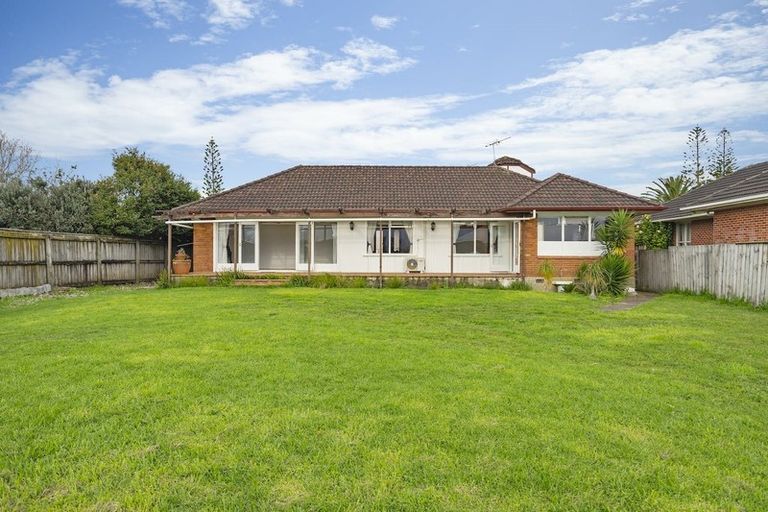 Photo of property in 41 Millen Avenue, Pakuranga, Auckland, 2010
