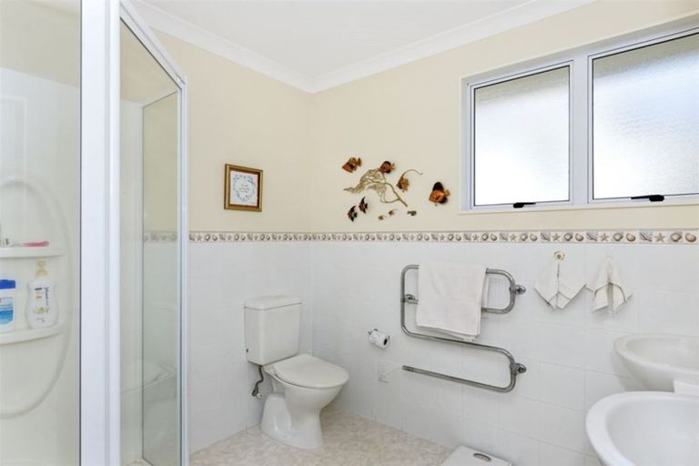 Photo of property in 26 Galaxy Place, Welcome Bay, Tauranga, 3112
