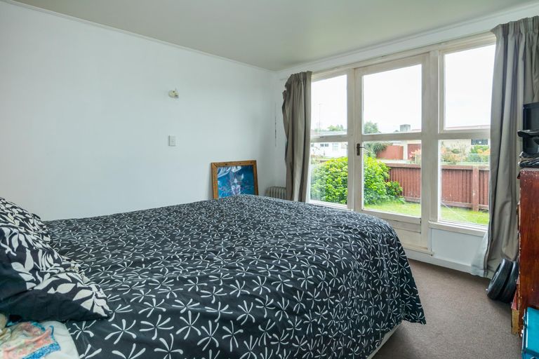 Photo of property in 3 Munro Street, Pleasant Point, 7903