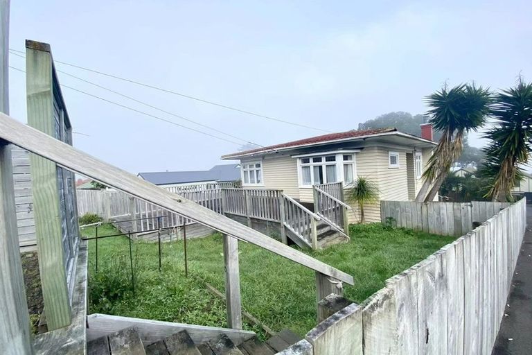 Photo of property in 7 Seaside Avenue, Waterview, Auckland, 1026