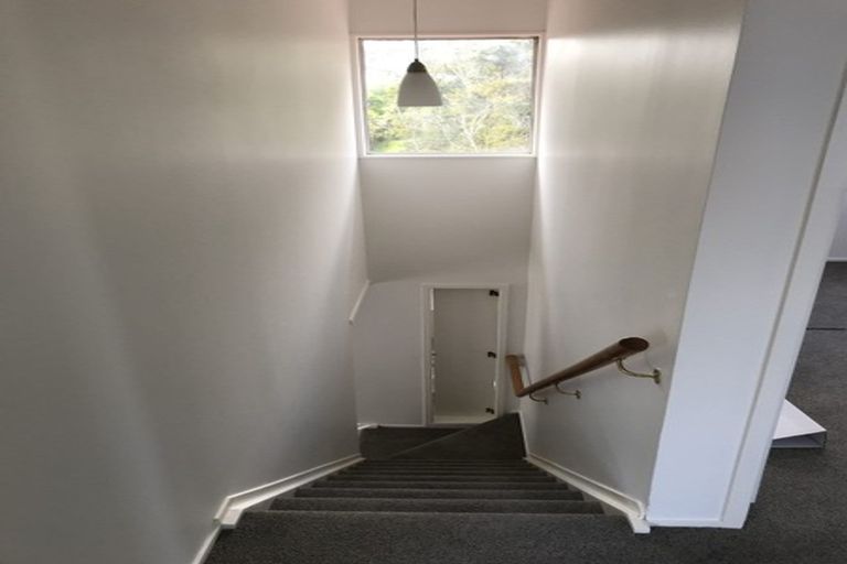 Photo of property in 8/177 Onewa Road, Birkenhead, Auckland, 0626