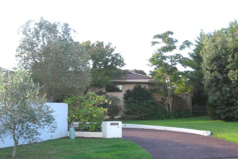 Photo of property in 6 Icarus Place, Half Moon Bay, Auckland, 2012