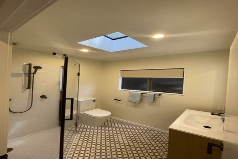 Photo of property in 42 Collie Street, Hillpark, Auckland, 2102