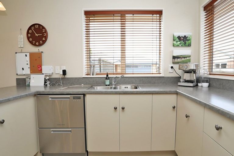 Photo of property in 328 Herbert Street, Windsor, Invercargill, 9810