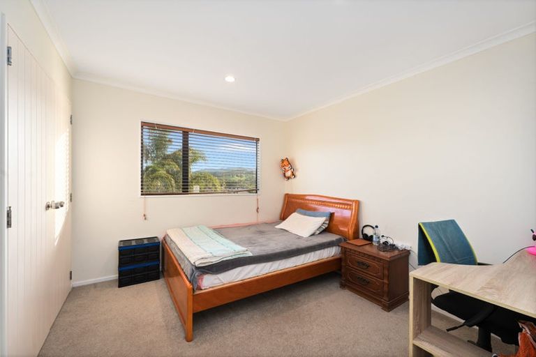 Photo of property in 6 Virginia Street, Henderson, Auckland, 0612