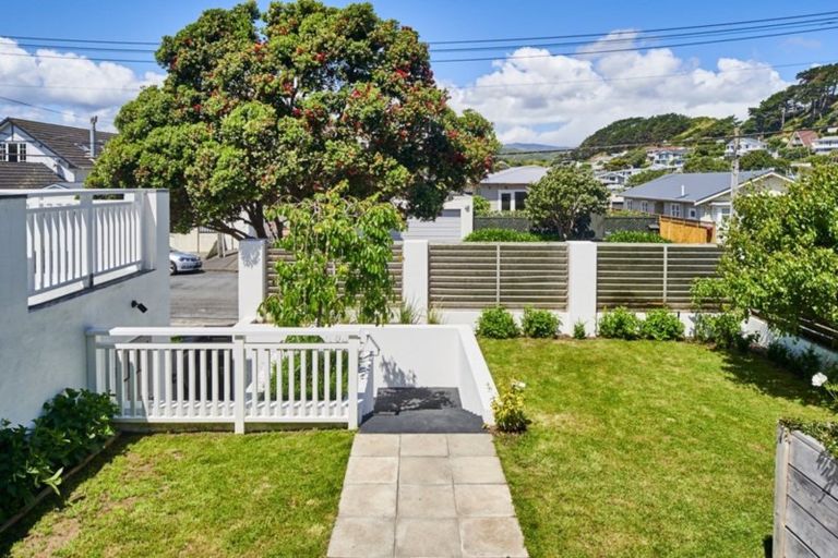 Photo of property in 76 Monro Street, Seatoun, Wellington, 6022