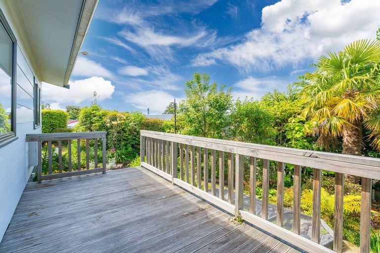 Photo of property in 11 Green Place, Richmond Heights, Taupo, 3330