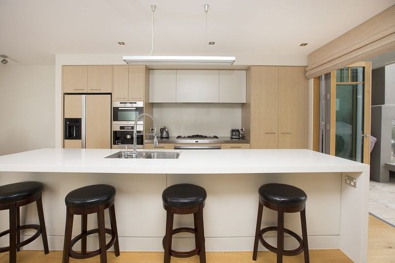 Photo of property in 39 Little Compton Mews, Snells Beach, 0920