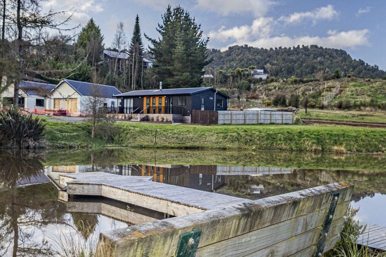 Photo of property in 25 Miro Park Lane, Ohakune, 4625