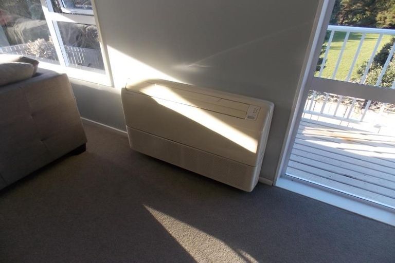 Photo of property in 49 Eskdale Road, Papakowhai, Porirua, 5024