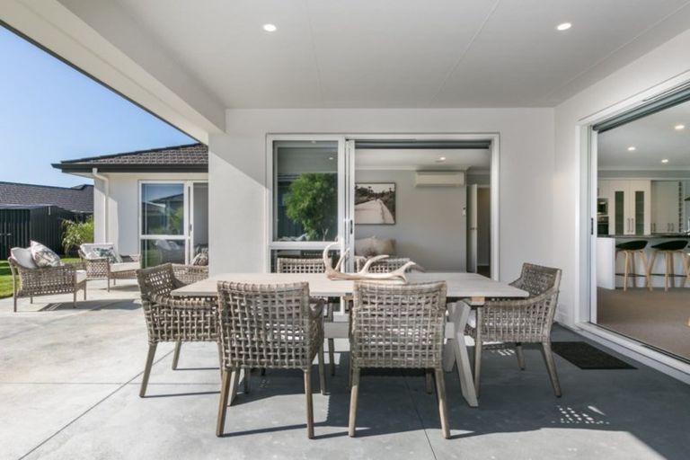 Photo of property in 36 Kapiti Drive, Poraiti, Napier, 4112