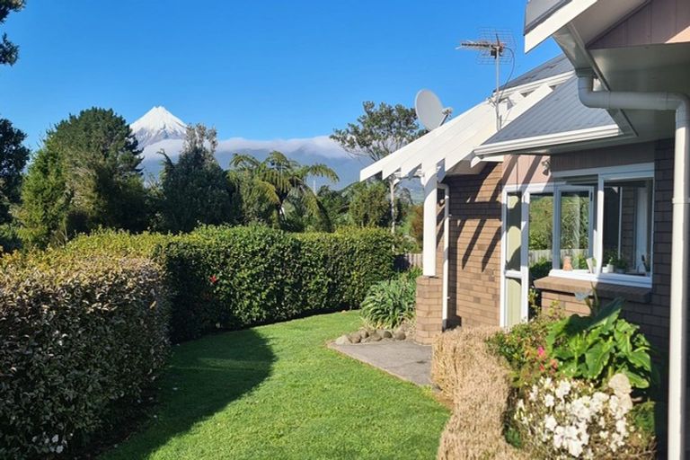 Photo of property in 625 Frankley Road, Hurworth, New Plymouth, 4371