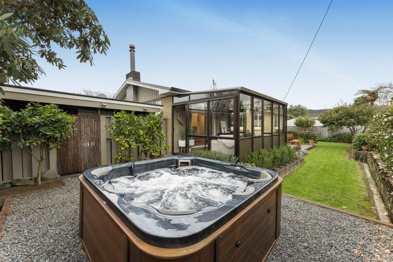 Photo of property in 4a Hood Avenue, Heretaunga, Upper Hutt, 5018
