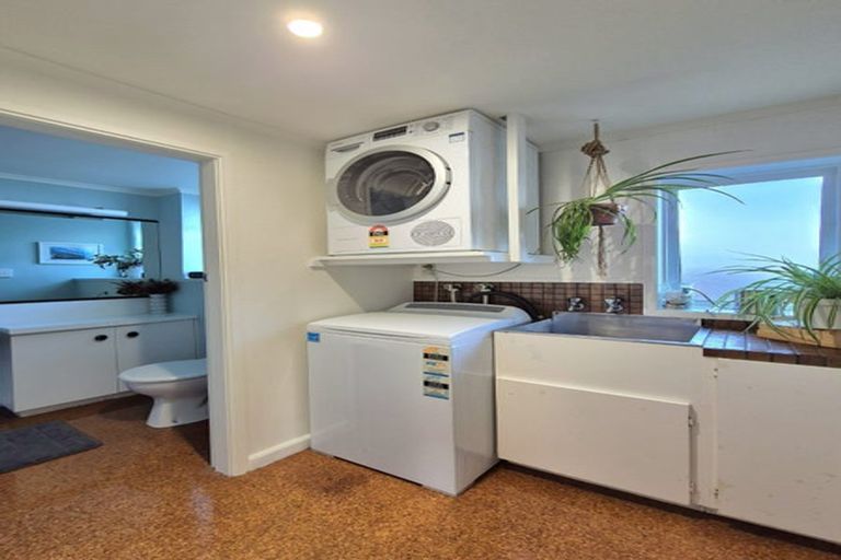 Photo of property in 34 Townsend Road, Miramar, Wellington, 6022