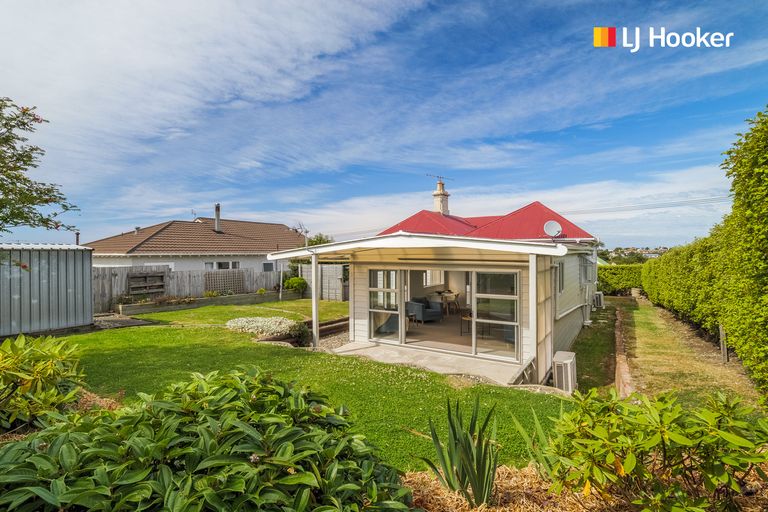 Photo of property in 22 Stanley Street, Kenmure, Dunedin, 9011