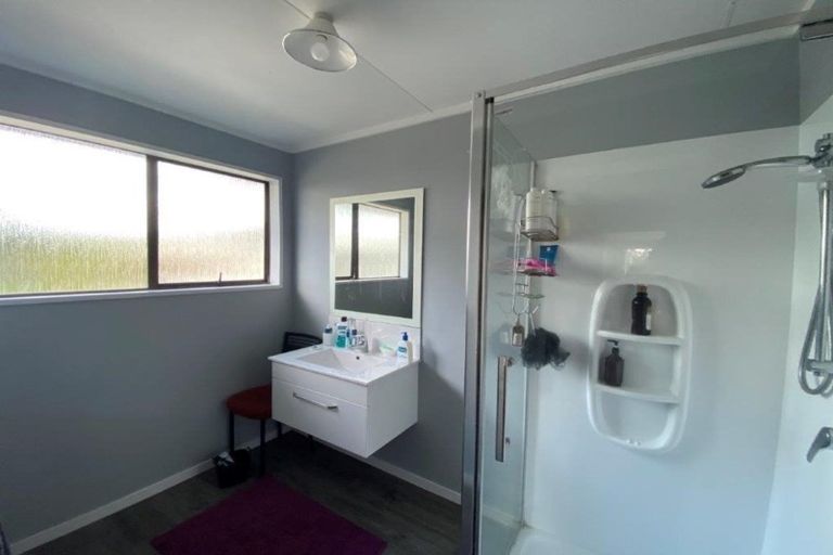 Photo of property in 60b Percy Road, Papamoa Beach, Papamoa, 3118