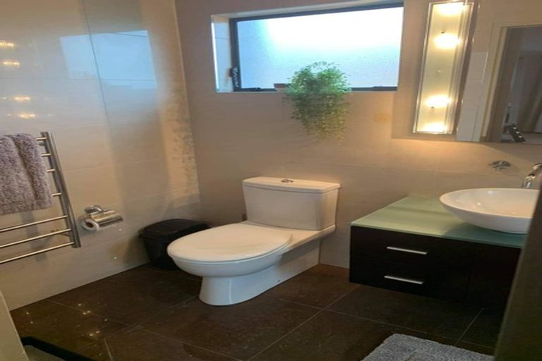 Photo of property in 11a Hostel Access Road, Eastern Beach, Auckland, 2012