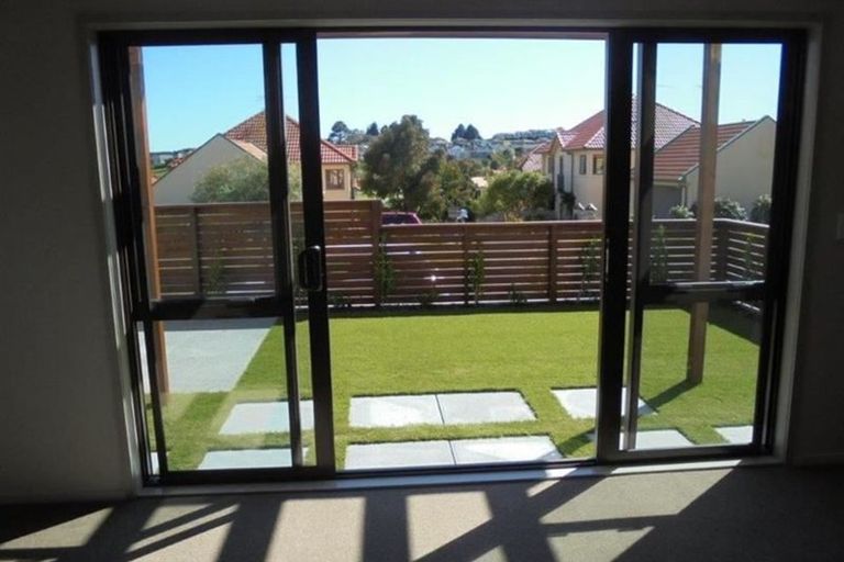 Photo of property in 3 Parkwood Crescent, Gulf Harbour, Whangaparaoa, 0930