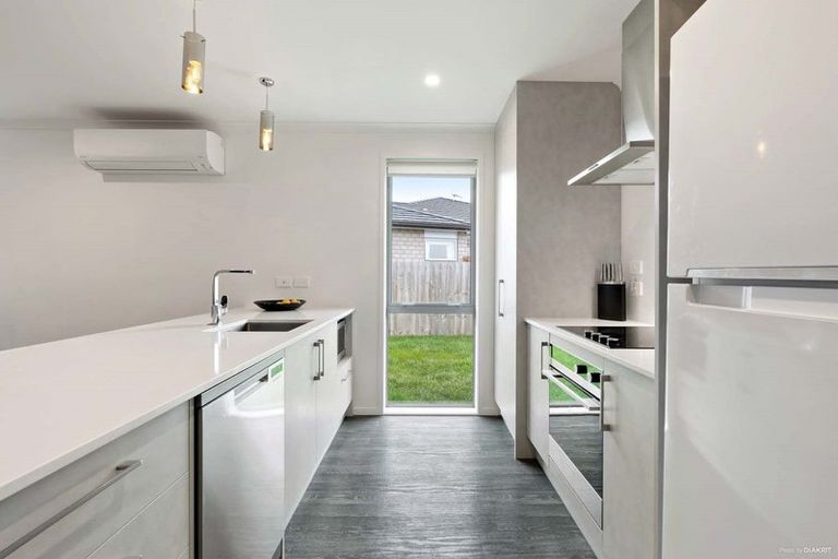 Photo of property in 17 Rose Street, Tirau, 3410