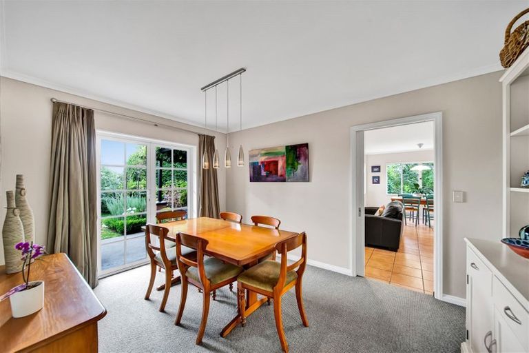 Photo of property in 12b Frank Frethey Place, Highlands Park, New Plymouth, 4312