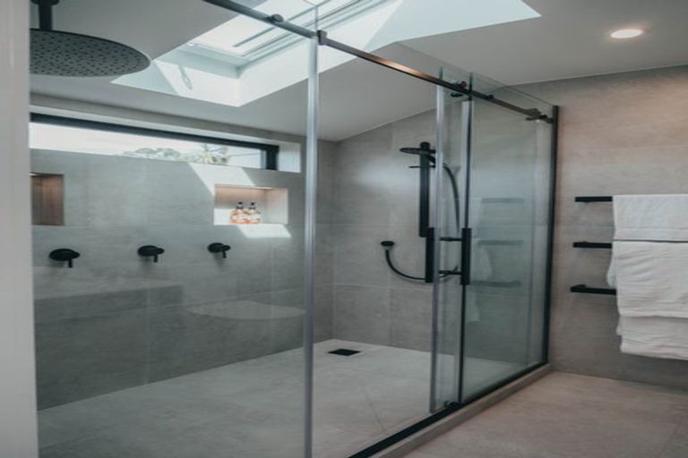 Photo of property in 26b Hythe Terrace, Mairangi Bay, Auckland, 0630