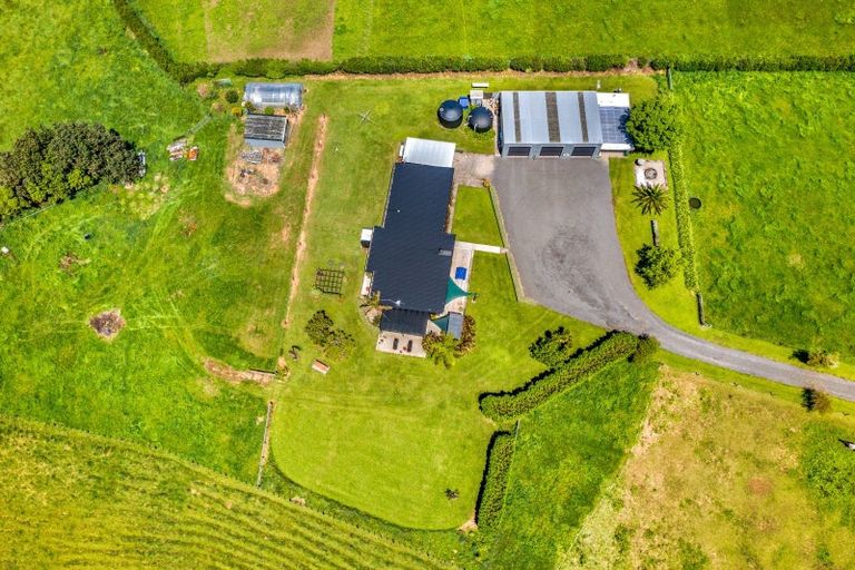 Photo of property in 193 Ackworth Road, Lepperton, New Plymouth, 4373