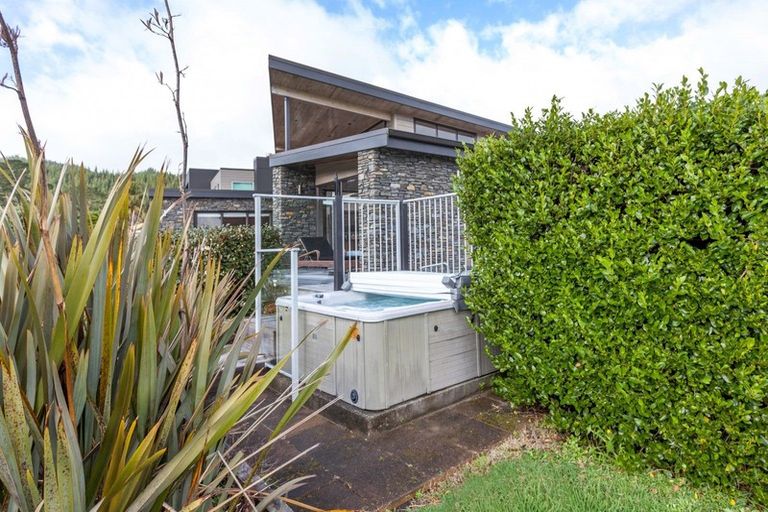 Photo of property in 32 Saint Andrews Drive, Pauanui, Hikuai, 3579