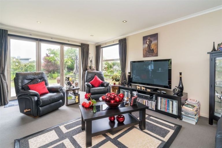 Photo of property in 11 Fenty Place, Mosgiel, 9024