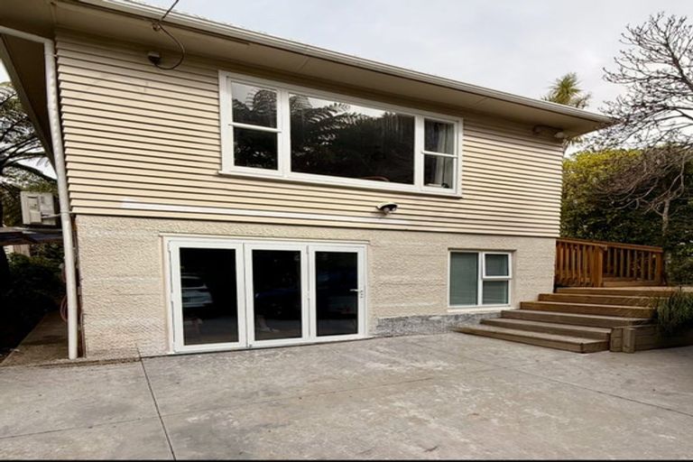 Photo of property in 11a Baroda Street, Khandallah, Wellington, 6035