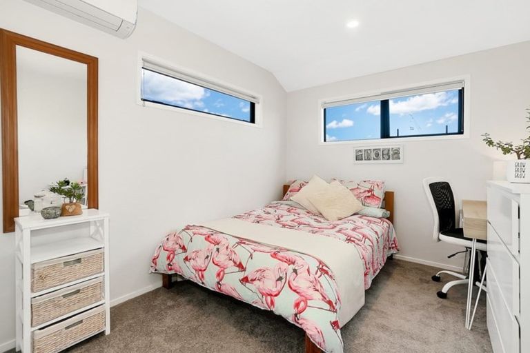 Photo of property in 23 Humariri Street, Point Chevalier, Auckland, 1022