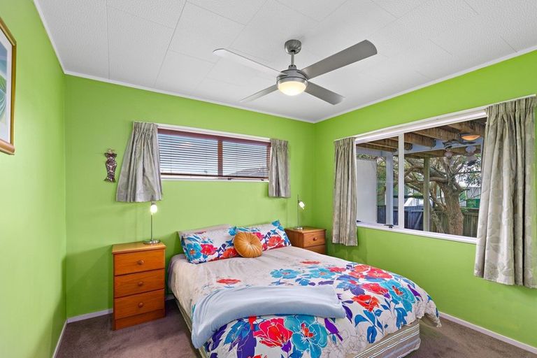 Photo of property in 10 Kitty Frazer Lane, Omaha, 0986