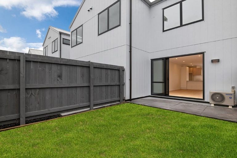 Photo of property in 6 Rigby Drive, Whenuapai, Auckland, 0618