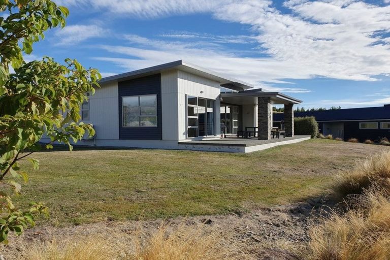 Photo of property in 12 Lochinver Avenue, Lake Tekapo, 7999