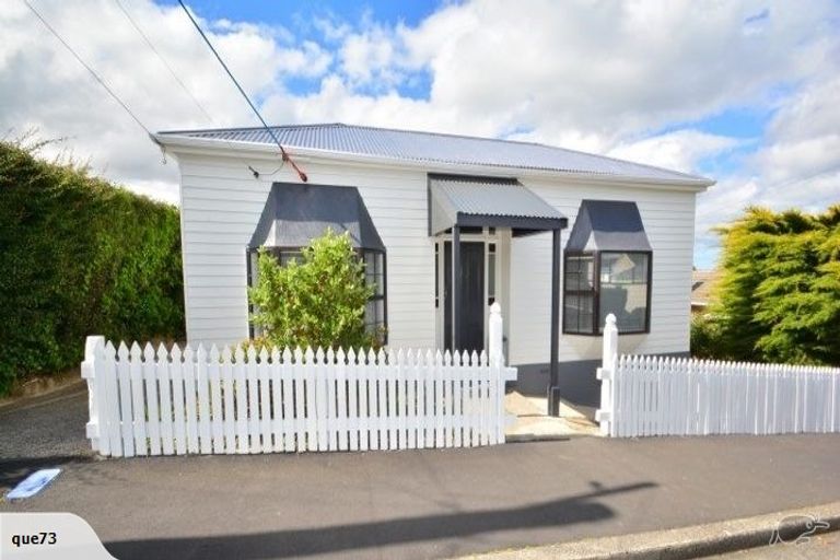 Photo of property in 32 Galloway Street, Mornington, Dunedin, 9011