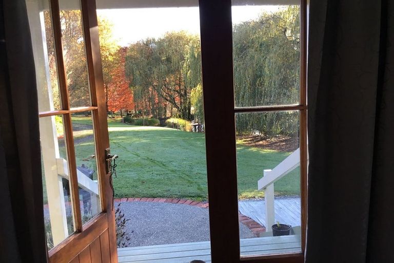 Photo of property in 72 Flaxmore Road, Upper Moutere, 7175