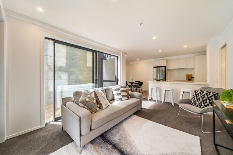 Photo of property in 5 Garfield Street, Brooklyn, Wellington, 6021