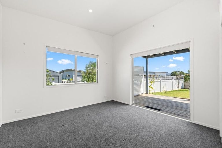 Photo of property in 5 Northcoast Place, Mangawhai Heads, Mangawhai, 0505