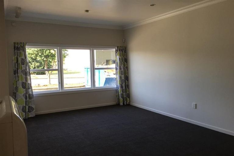 Photo of property in 223 Puhinui Road, Papatoetoe, Auckland, 2025