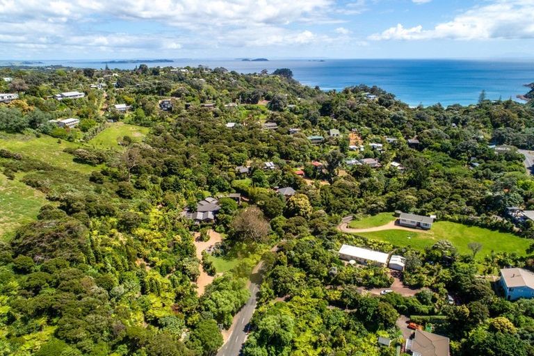 Photo of property in 27-29 Te Toki Road, Ostend, Waiheke Island, 1081