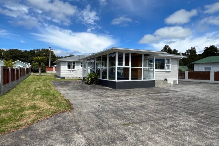 Photo of property in 16 Moore Street, Ohakune, 4625