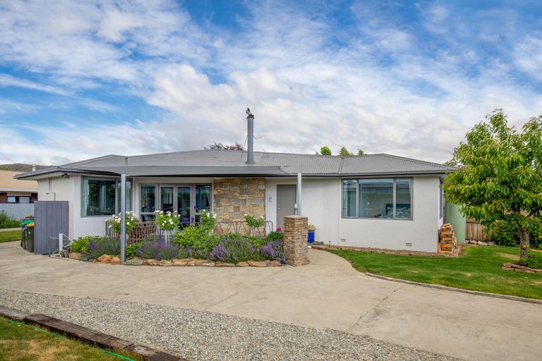 Photo of property in 19 Royal Terrace, Alexandra, 9320