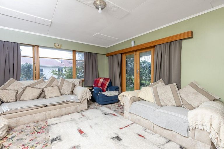 Photo of property in 58 Venice Street, Martinborough, 5711